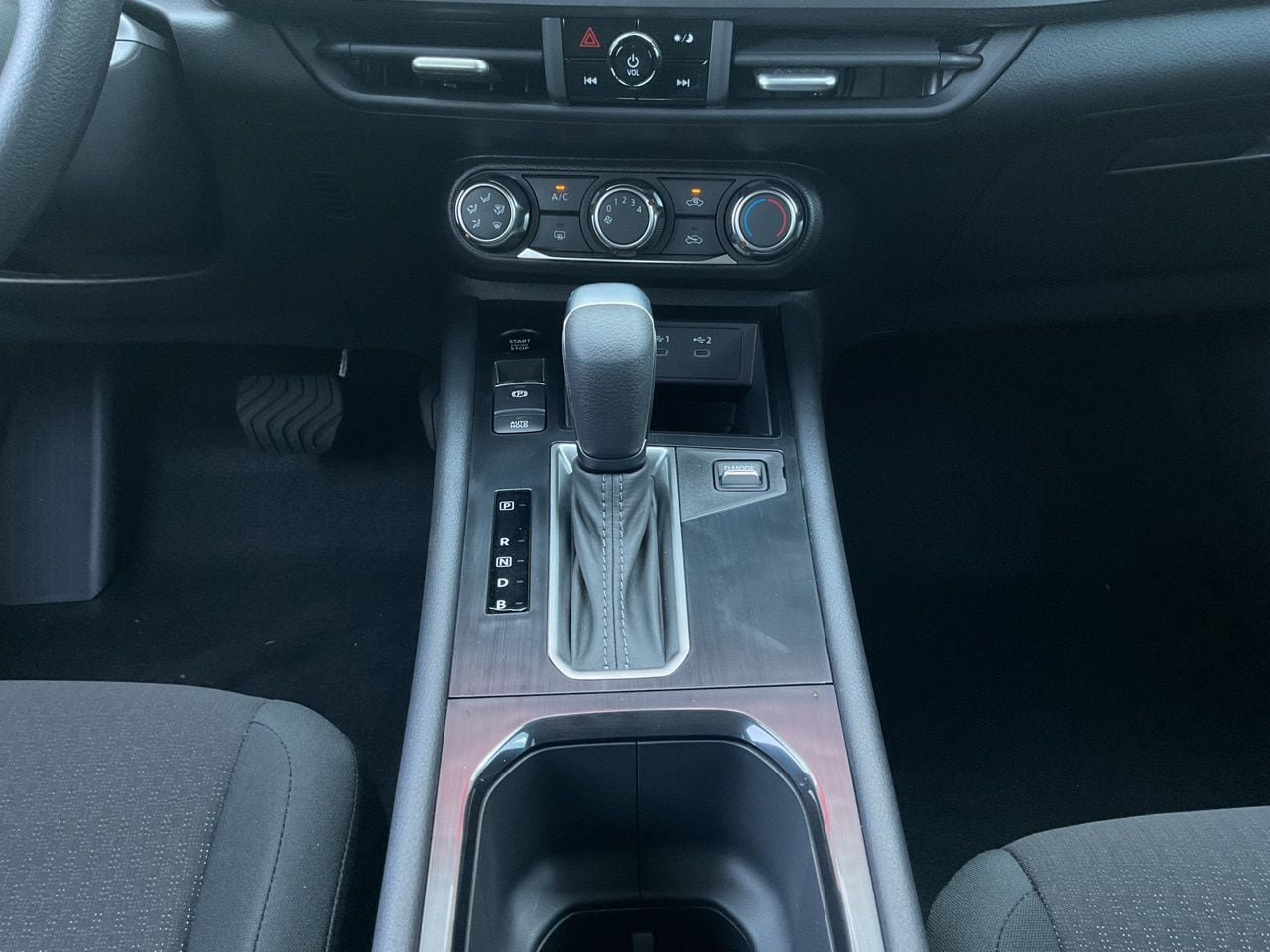 New 2027 Nissan Kicks S FWD image 16