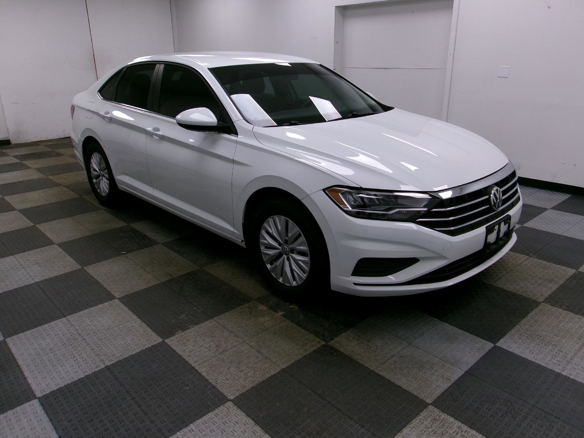 Used 2019 Volkswagen Jetta S image 14