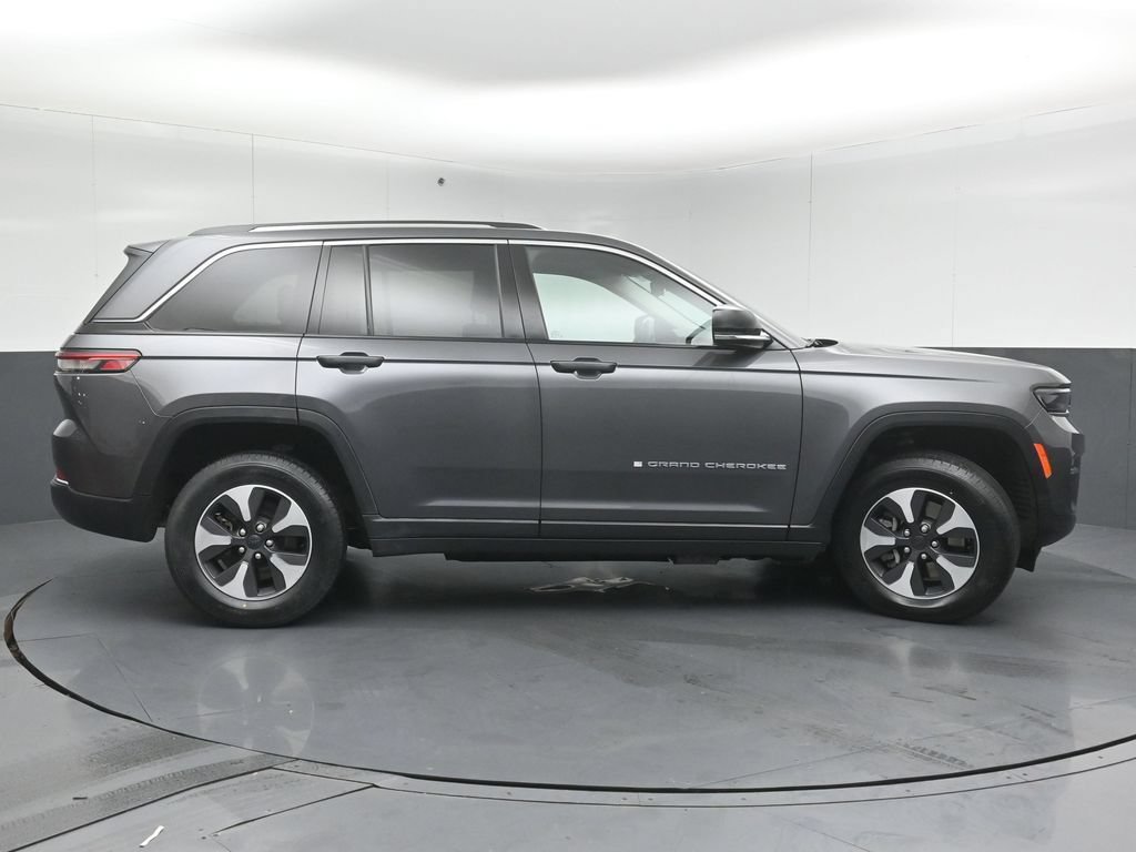 Used 2022 Jeep Grand Cherokee Limited 4xe AWD/4WD image 5