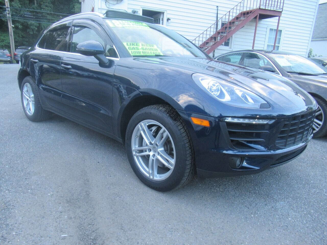 Used 2018 Porsche Macan S image 5