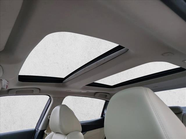 Used 2016 Nissan Maxima 3.5 SL w/ Interior Lighting Package image 19