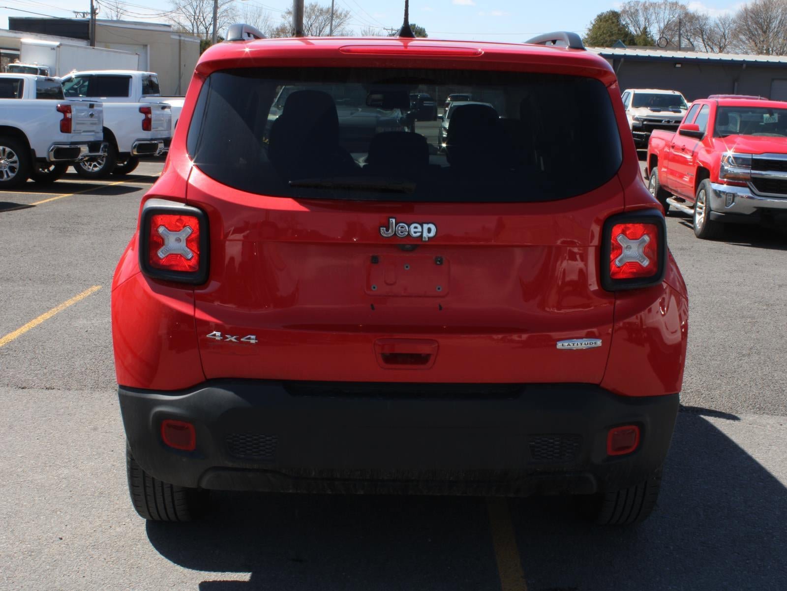 Used 2021 Jeep Renegade Latitude w/ Convenience Group AWD/4WD image 6