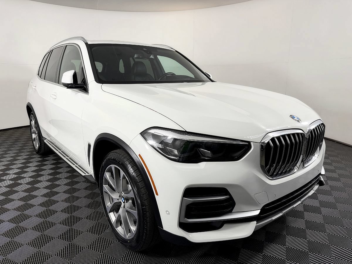 Used 2023 BMW X5 xDrive40i AWD/4WD image 5