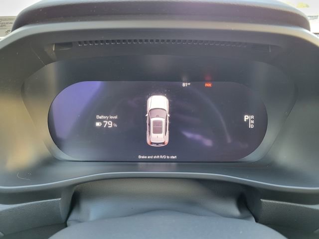 Used 2023 Volvo XC40 Recharge Ultimate image 31