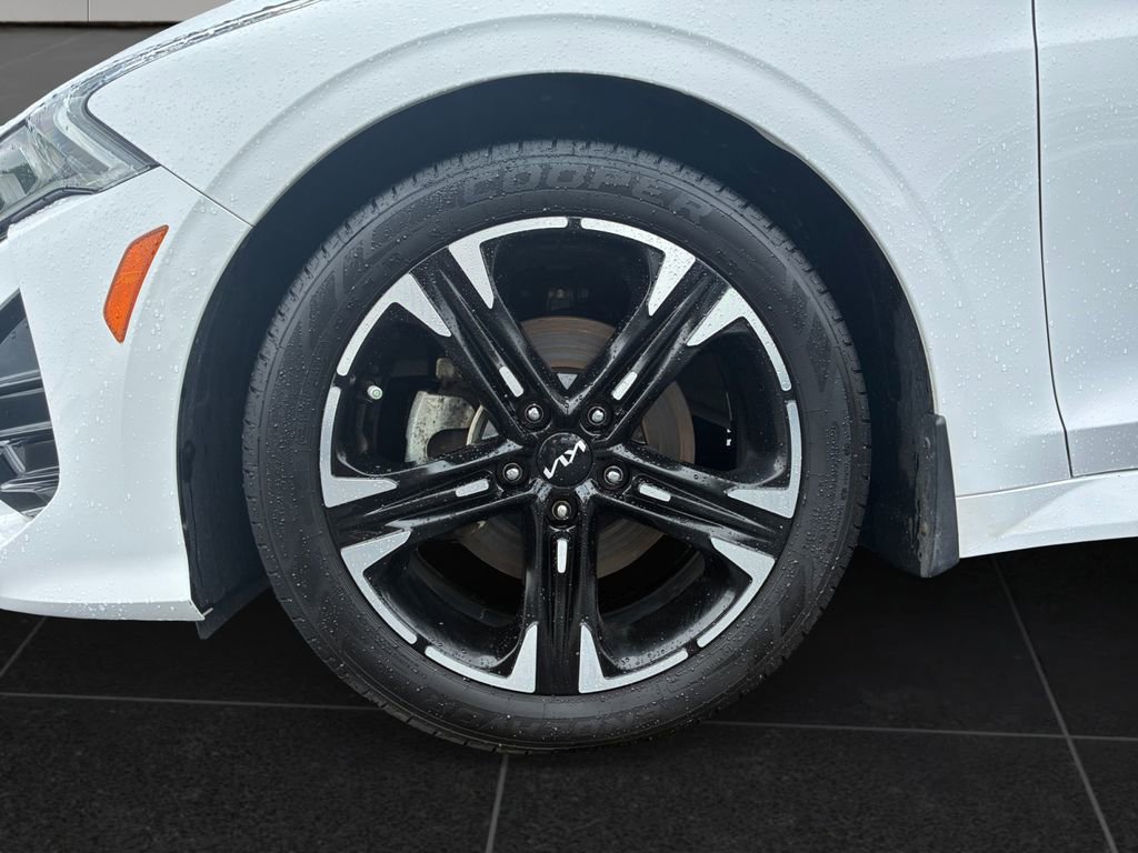 Used 2022 Kia K5 GT-Line w/ GT-Line FWD Premium Package image 9