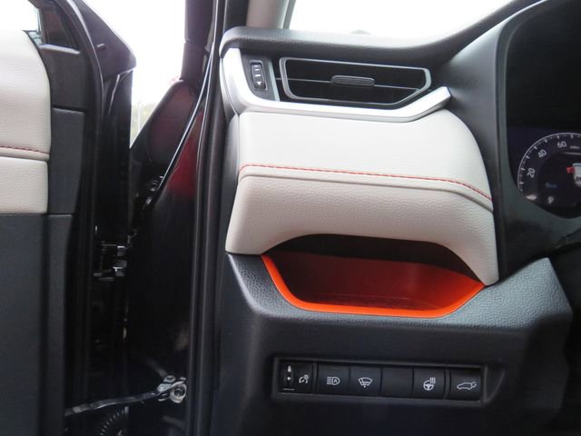 Used 2019 Toyota RAV4 Adventure image 34