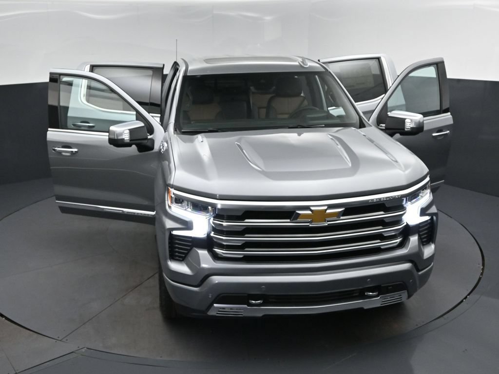 New 2026 Chevrolet Silverado 1500 High Country w/ Technology Package AWD/4WD image 47