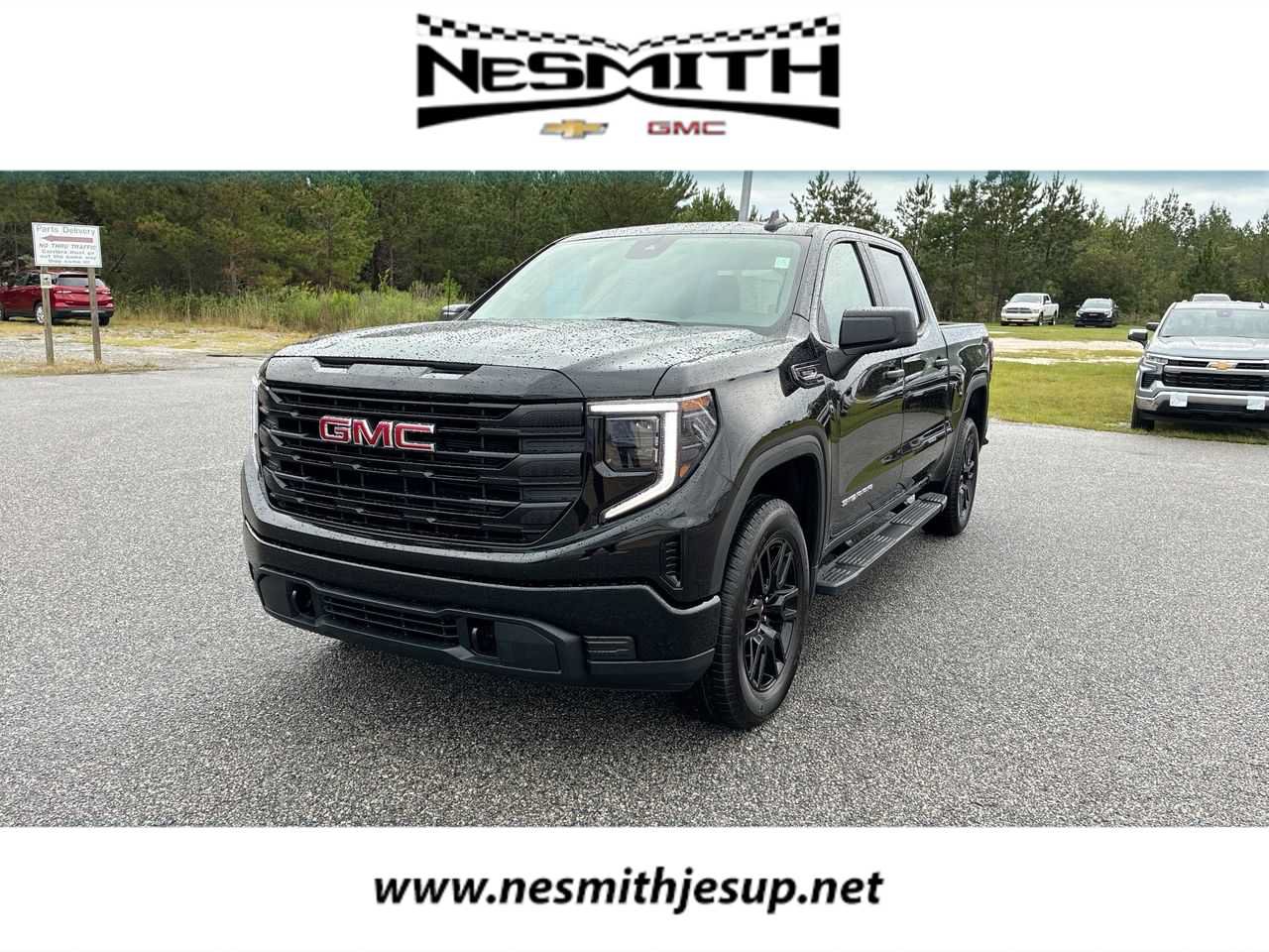 New 2026 GMC Sierra 1500 Pro w/ Graphite Edition