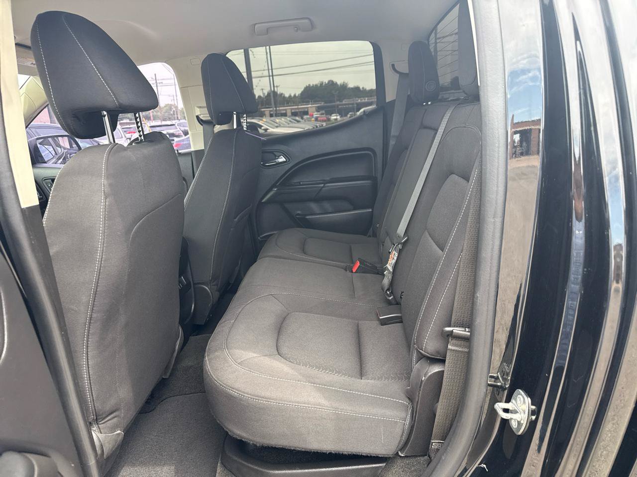 Used 2018 GMC Canyon SLE RWD image 13
