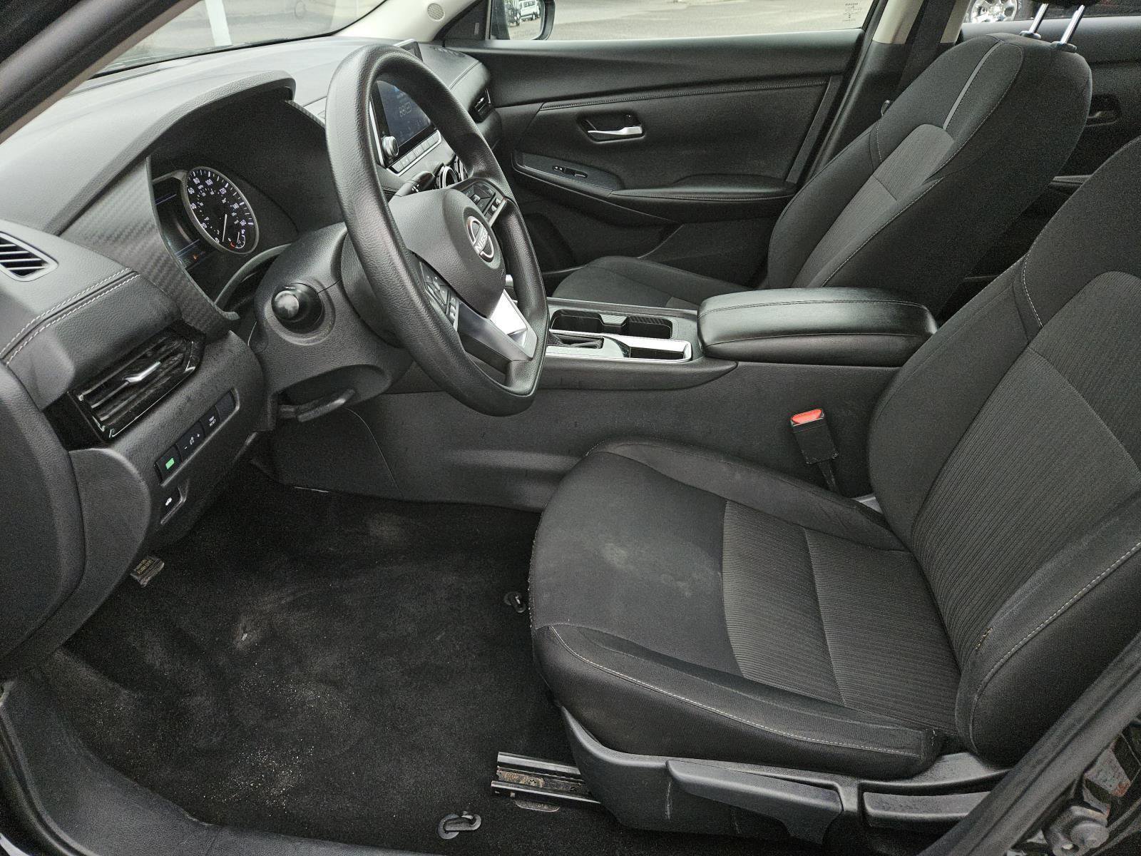 Used 2024 Nissan Sentra SV FWD image 22