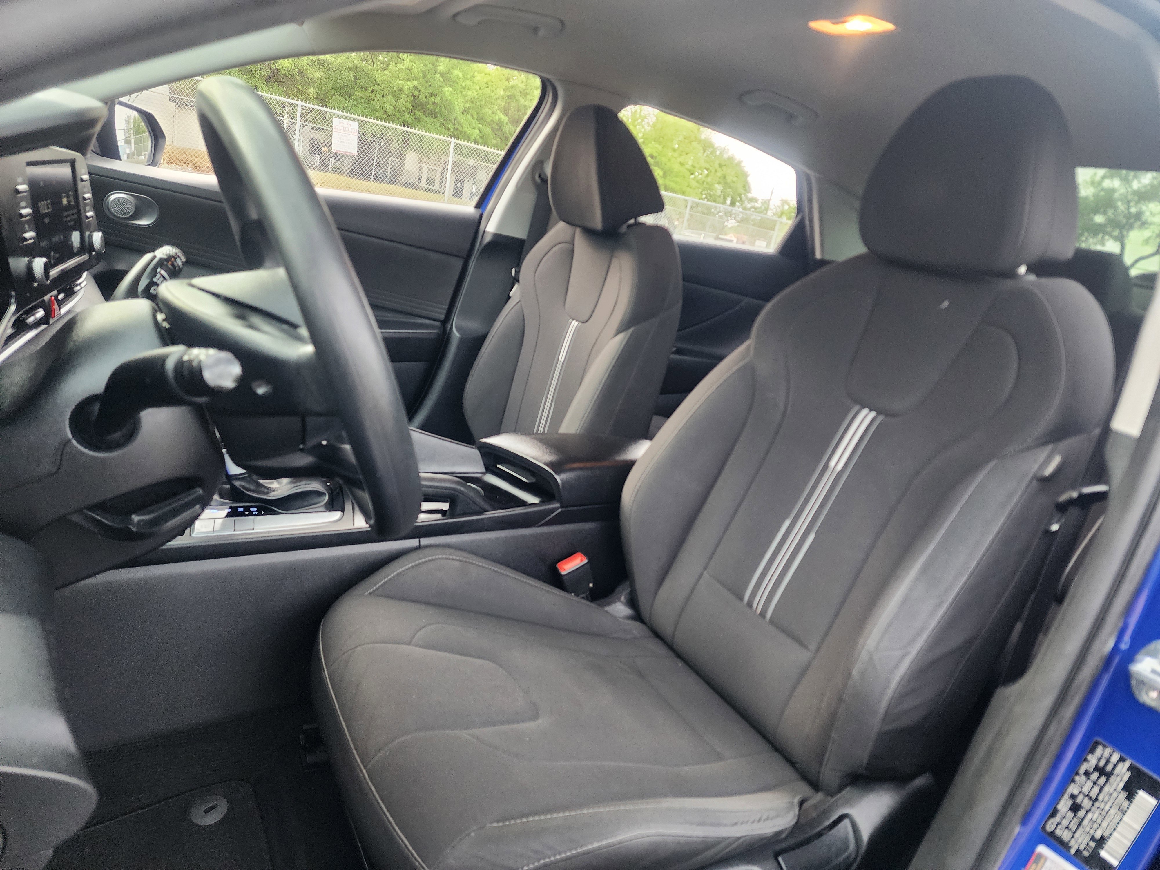 Used 2021 Hyundai Elantra SEL FWD image 21