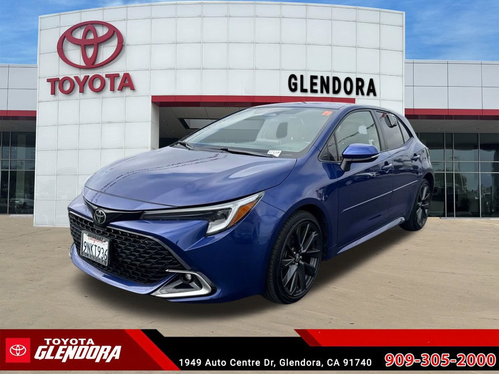 Certified 2025 Toyota Corolla XSE FWD image 4