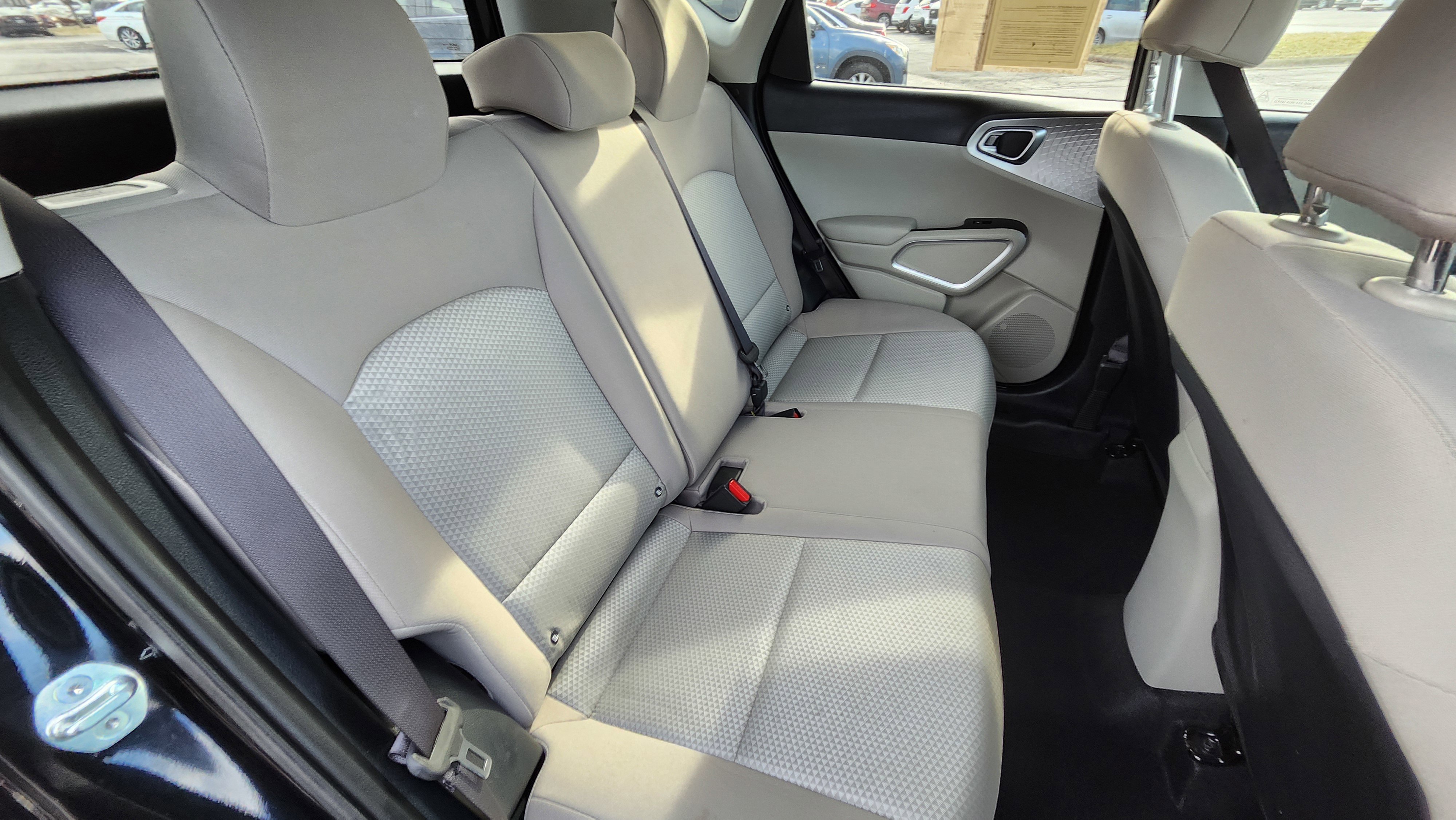 Used 2024 Kia Soul LX image 19