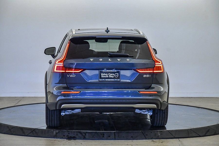 New 2026 Volvo V60 B5 Cross Country Plus w/ Climate Package image 3