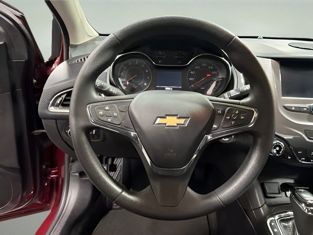 Used 2016 Chevrolet Cruze LT w/ Convenience Package FWD image 15