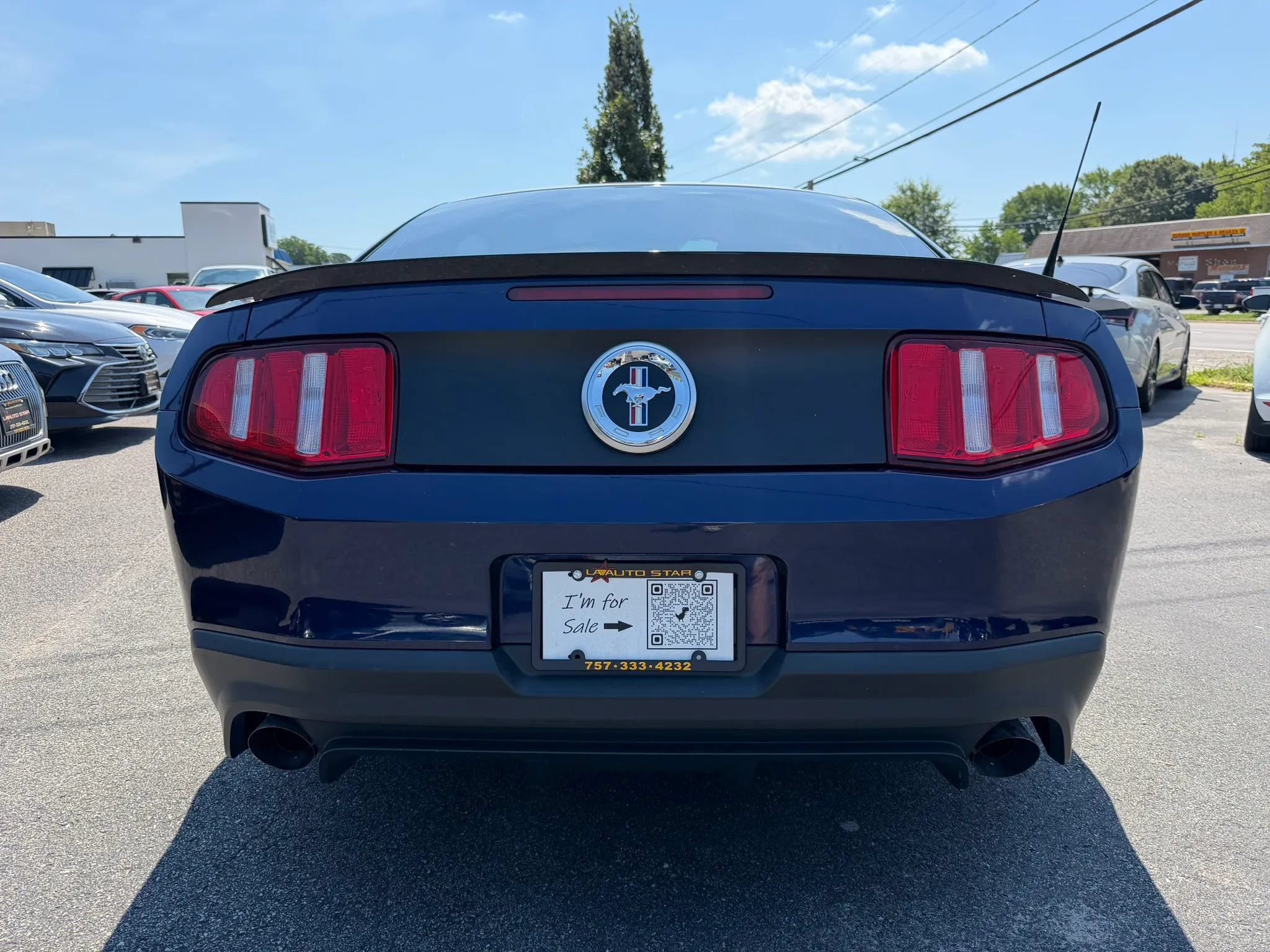 Used 2012 Ford Mustang Boss 302 w/ Boss 302 Accessory Pkg RWD image 4