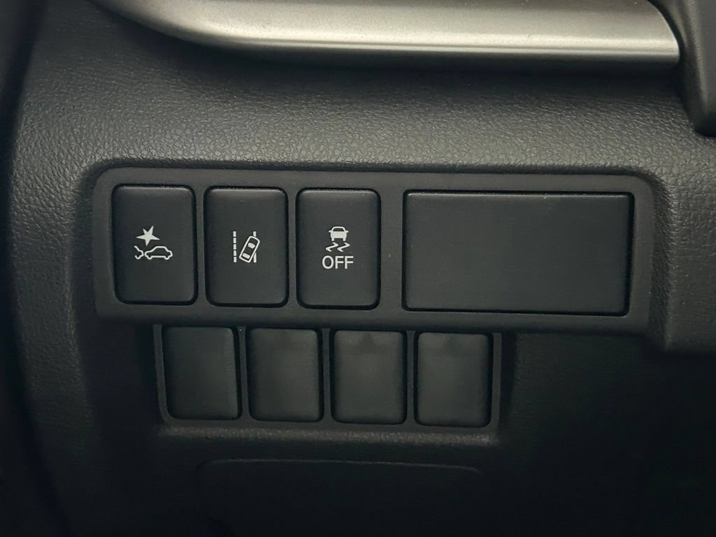 Used 2023 Mitsubishi Eclipse Cross LE AWD/4WD image 20
