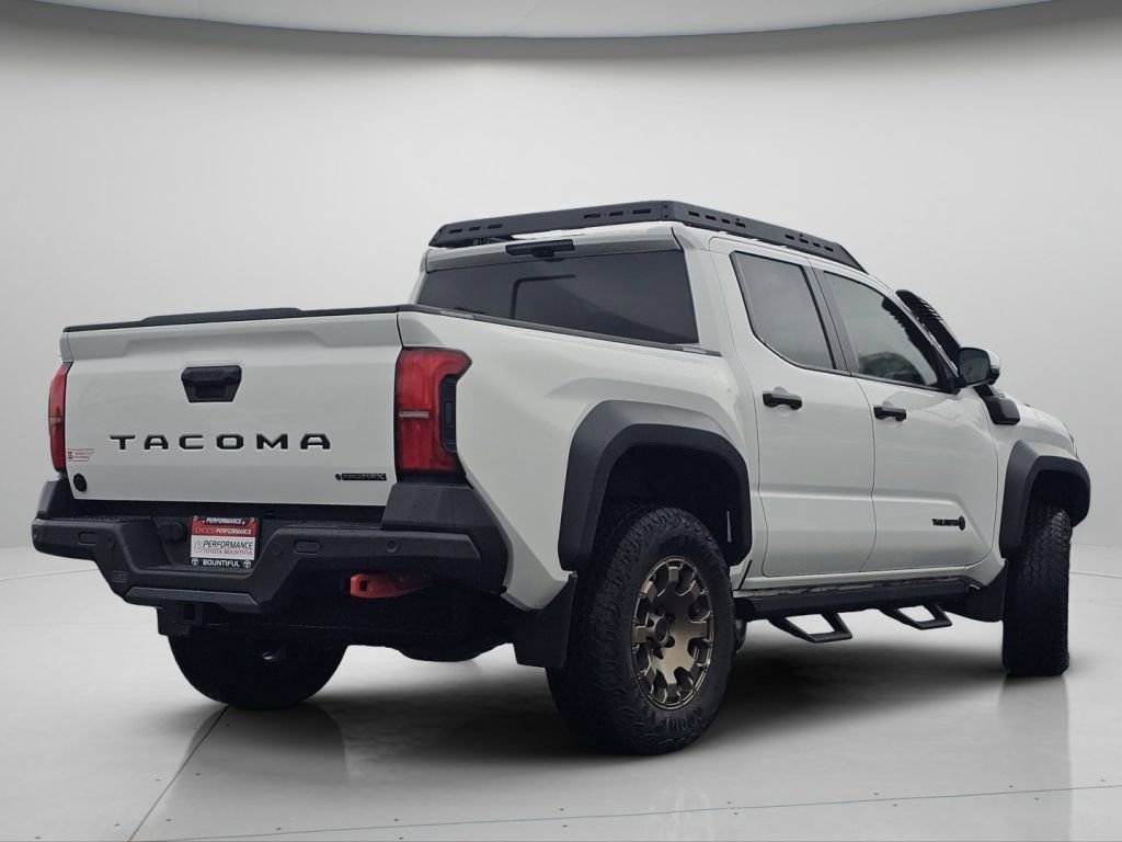 Certified 2024 Toyota Tacoma Trailhunter image 25