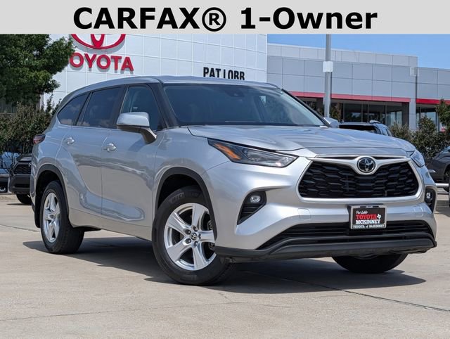 Used 2024 Toyota Highlander LE AWD/4WD video 2