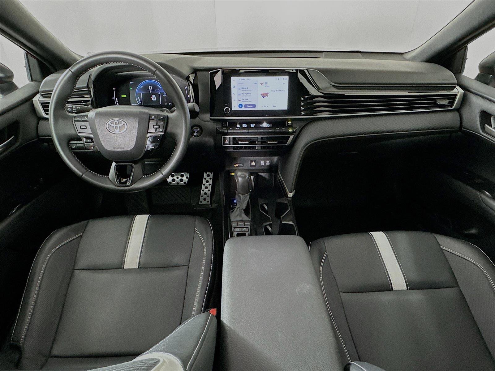 Certified 2025 Toyota Camry SE image 29