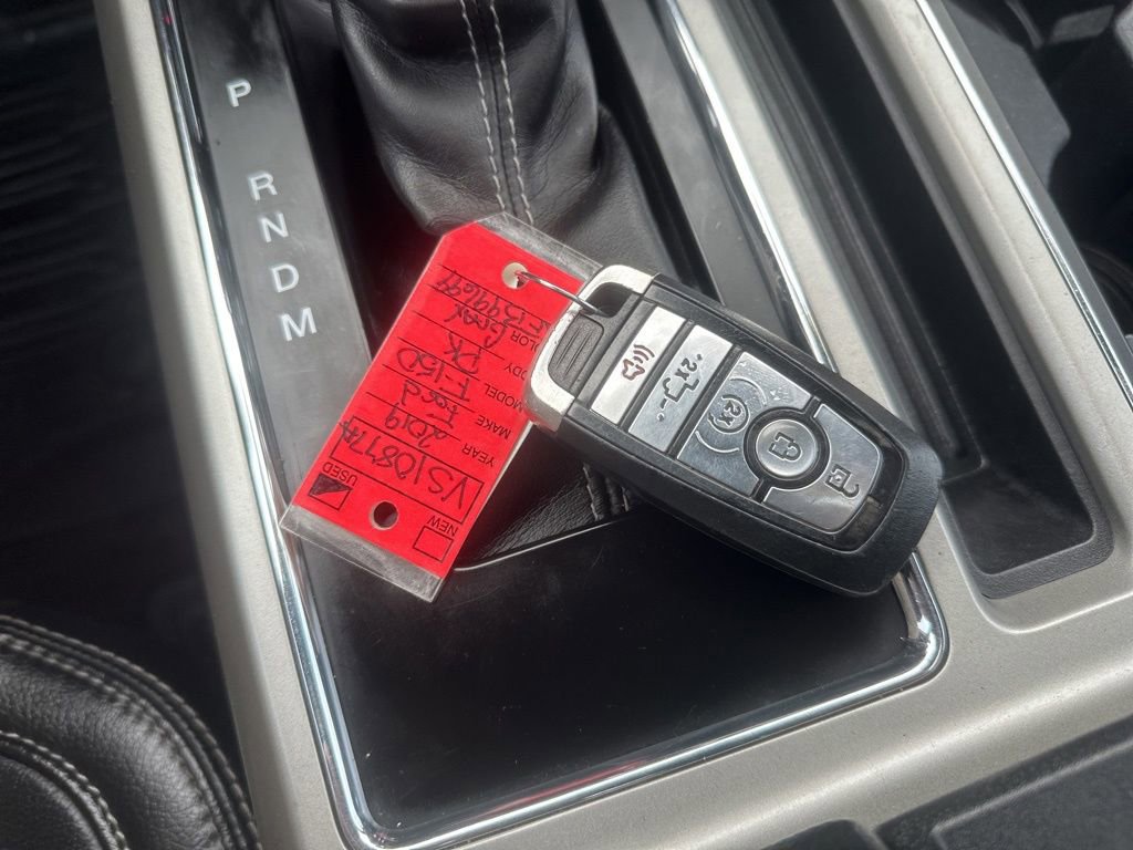 Used 2019 Ford F150 Lariat image 41
