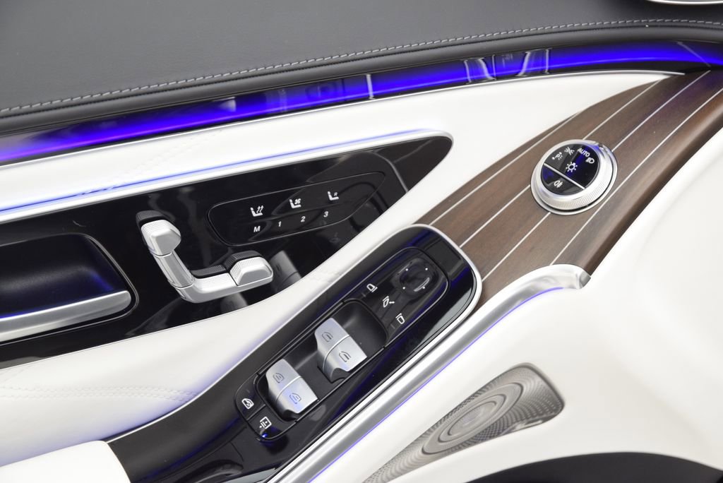 Used 2025 Mercedes-Benz S 63 AMG S image 24