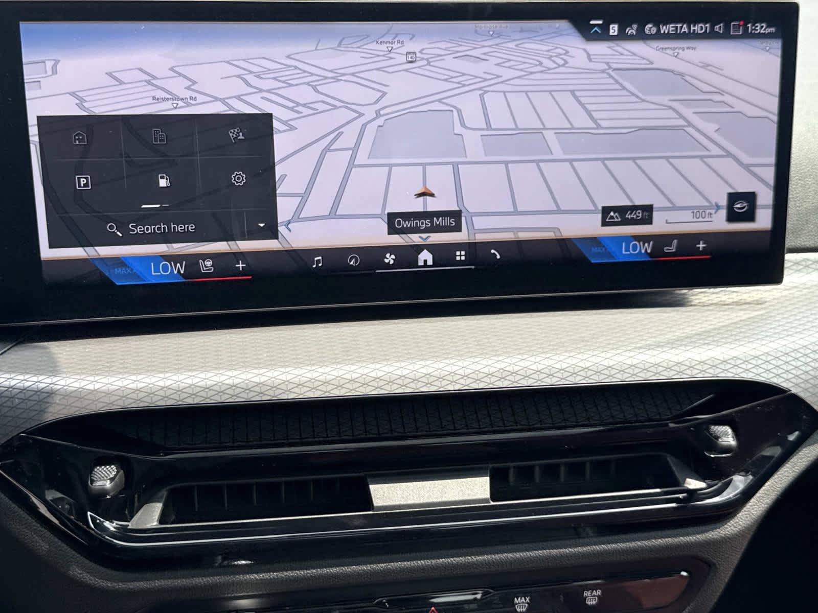 New 2026 BMW 330i xDrive Sedan w/ Premium Package AWD/4WD image 19