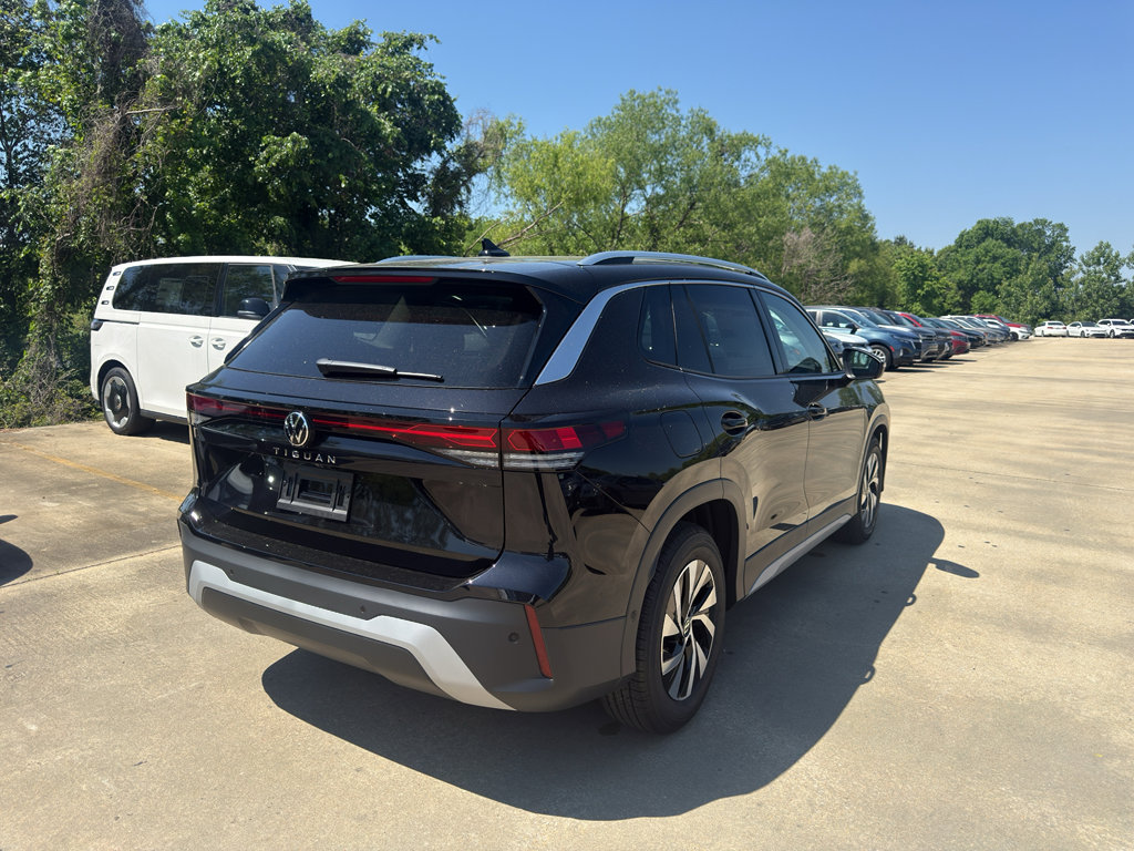 New 2026 Volkswagen Tiguan S FWD image 5