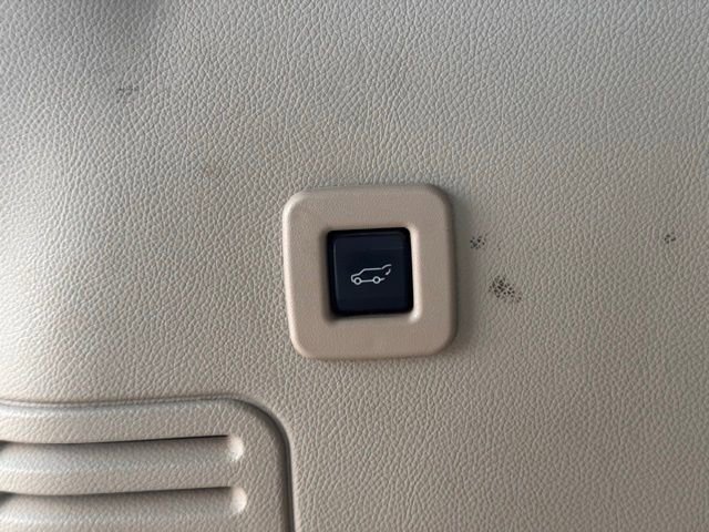 Used 2015 Lincoln Navigator L 4WD image 36