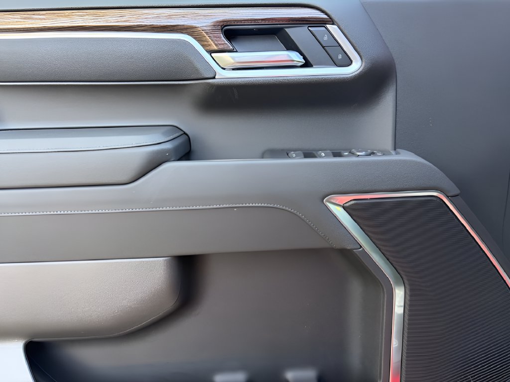 New 2026 Chevrolet Silverado 1500 LT AWD/4WD image 13