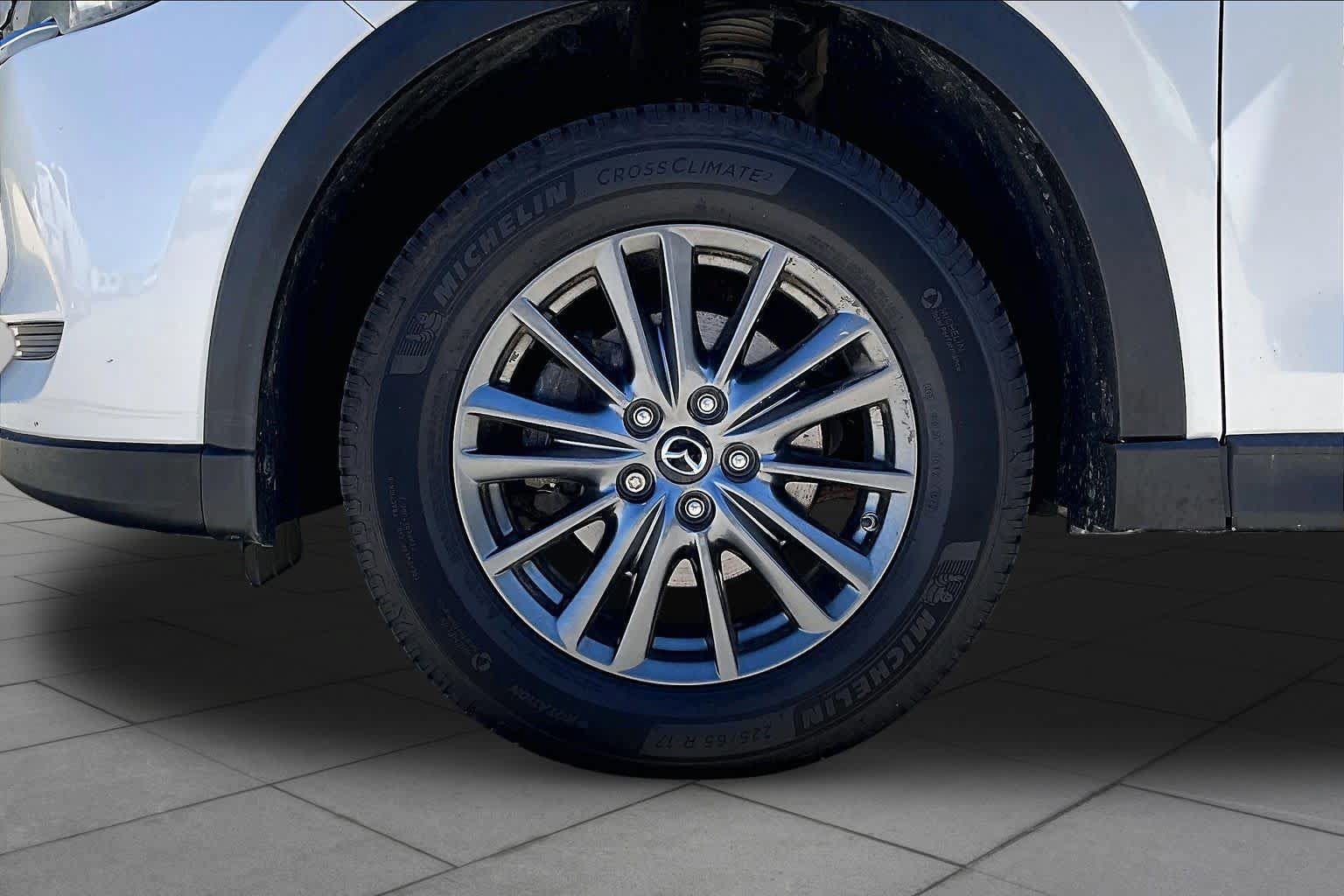 Used 2019 MAZDA CX-5 Touring AWD/4WD image 11