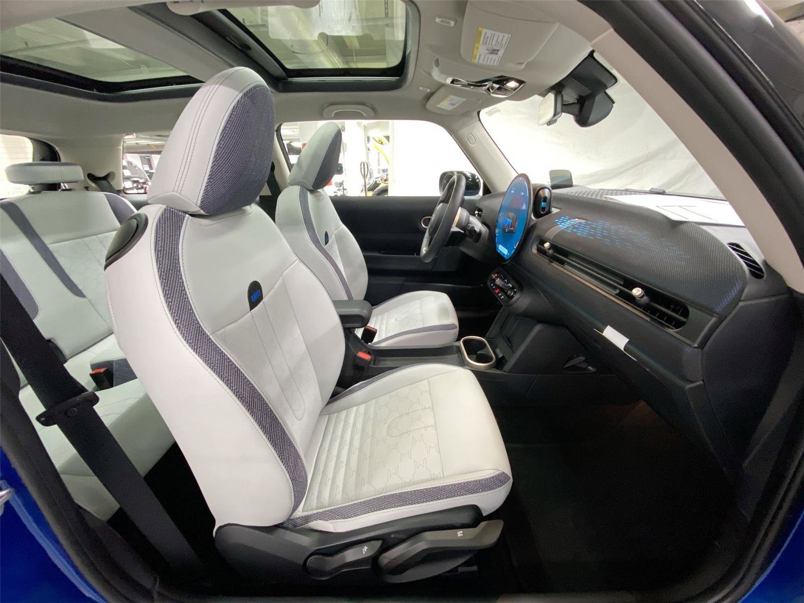 Certified 2025 MINI Cooper S image 30