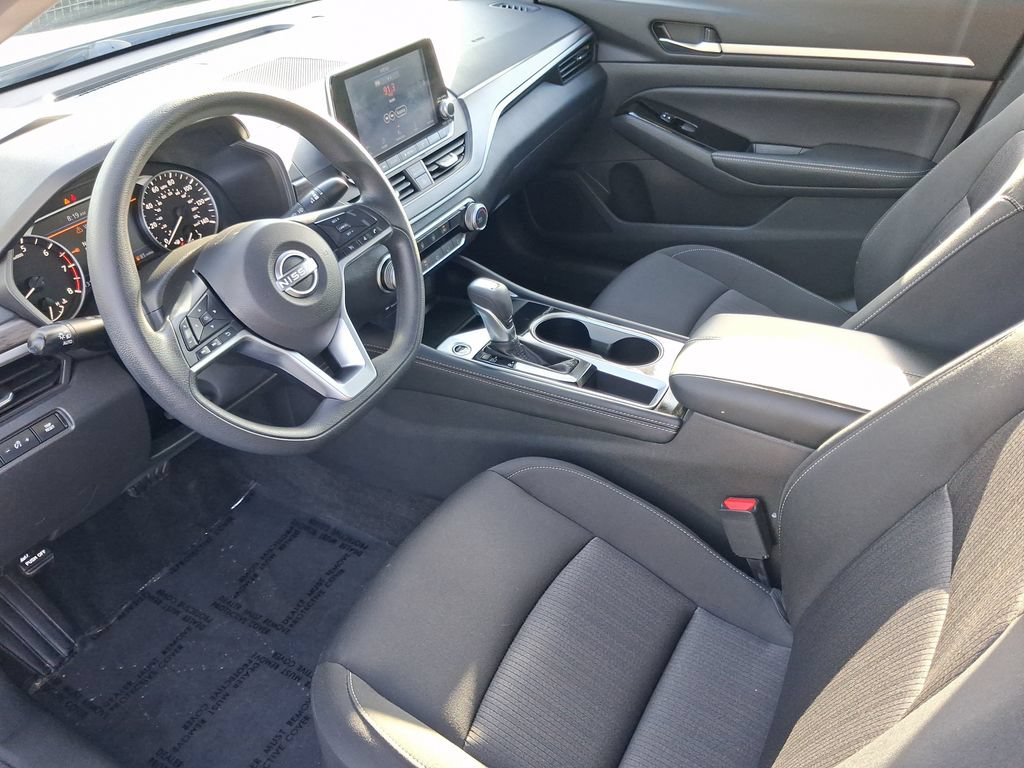 Certified 2023 Nissan Altima 2.5 SV FWD image 15