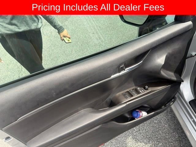 Used 2024 Toyota Camry LE w/ Convenience Package FWD image 10