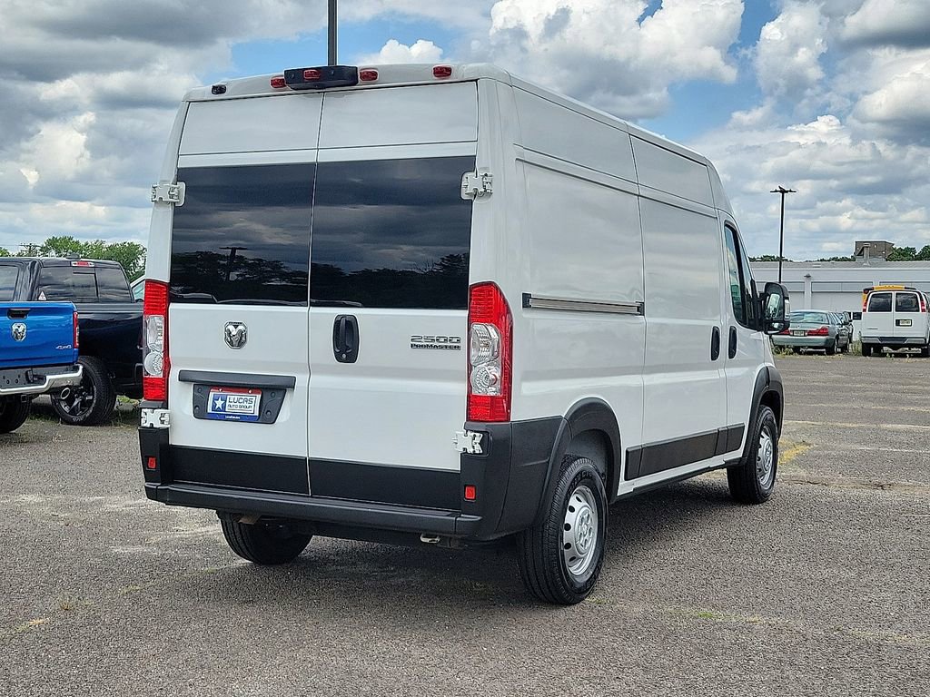 Used 2023 RAM ProMaster 2500 FWD image 11