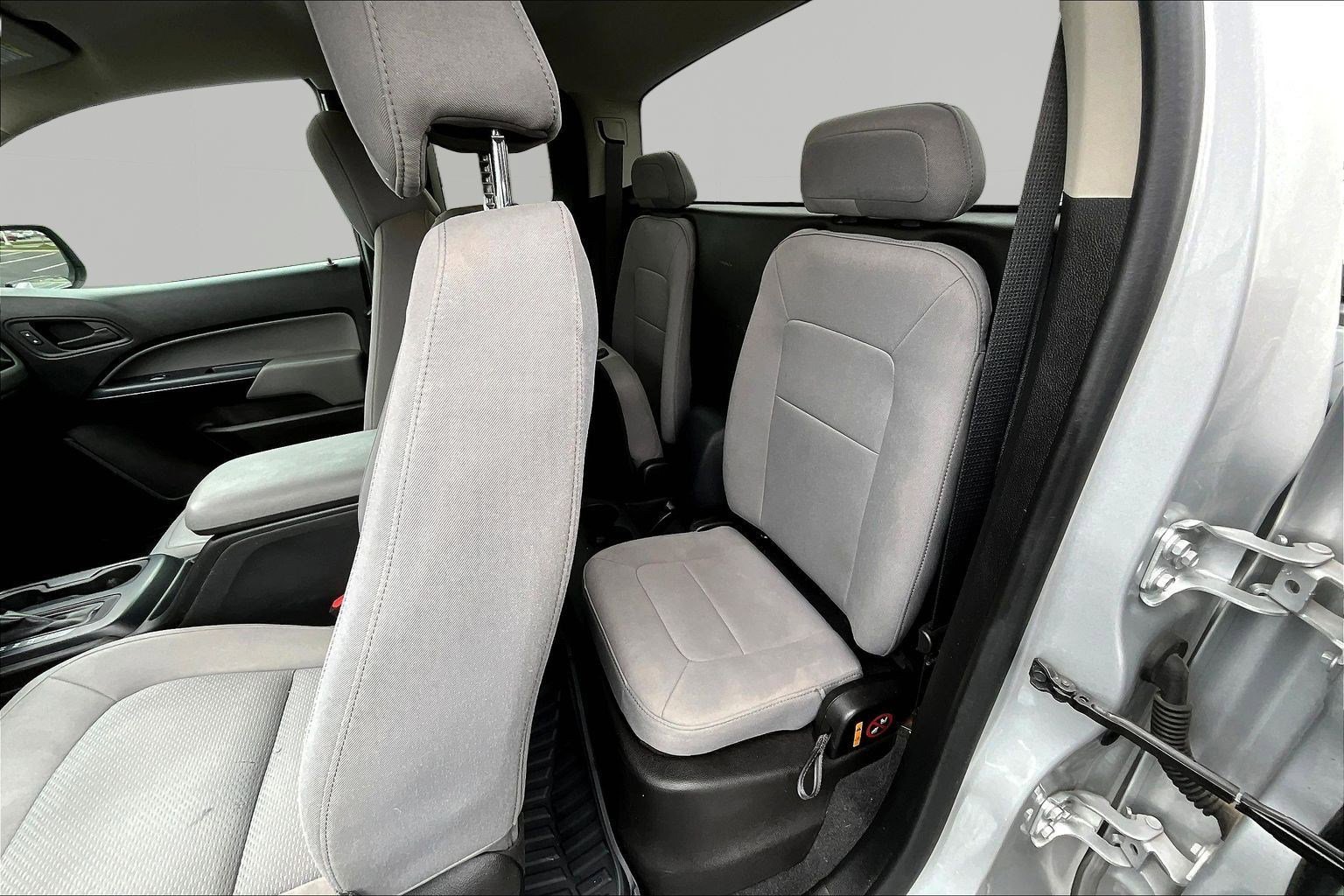 Used 2020 Chevrolet Colorado W/T w/ WT Convenience Package image 24