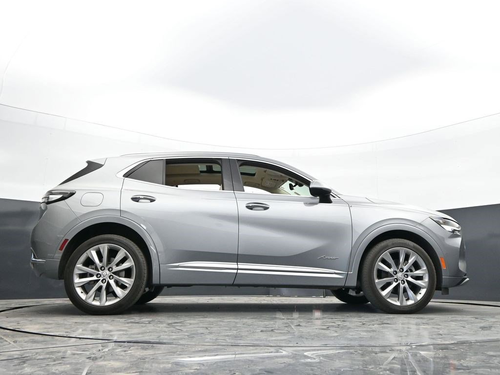 Used 2023 Buick Envision Avenir AWD/4WD image 41