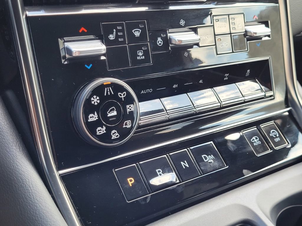 New 2025 Nissan Armada PRO-4X image 19