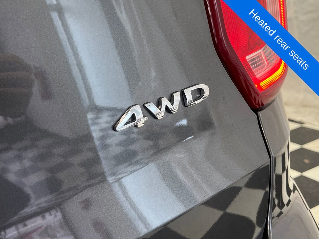 Used 2016 Ford Explorer Limited image 14