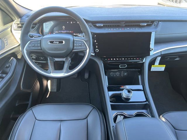 New 2026 Jeep Grand Cherokee Limited image 18