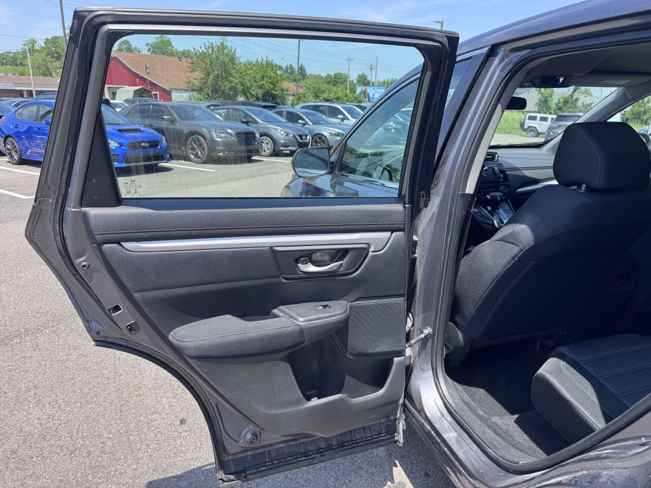 Used 2018 Honda CR-V LX image 11