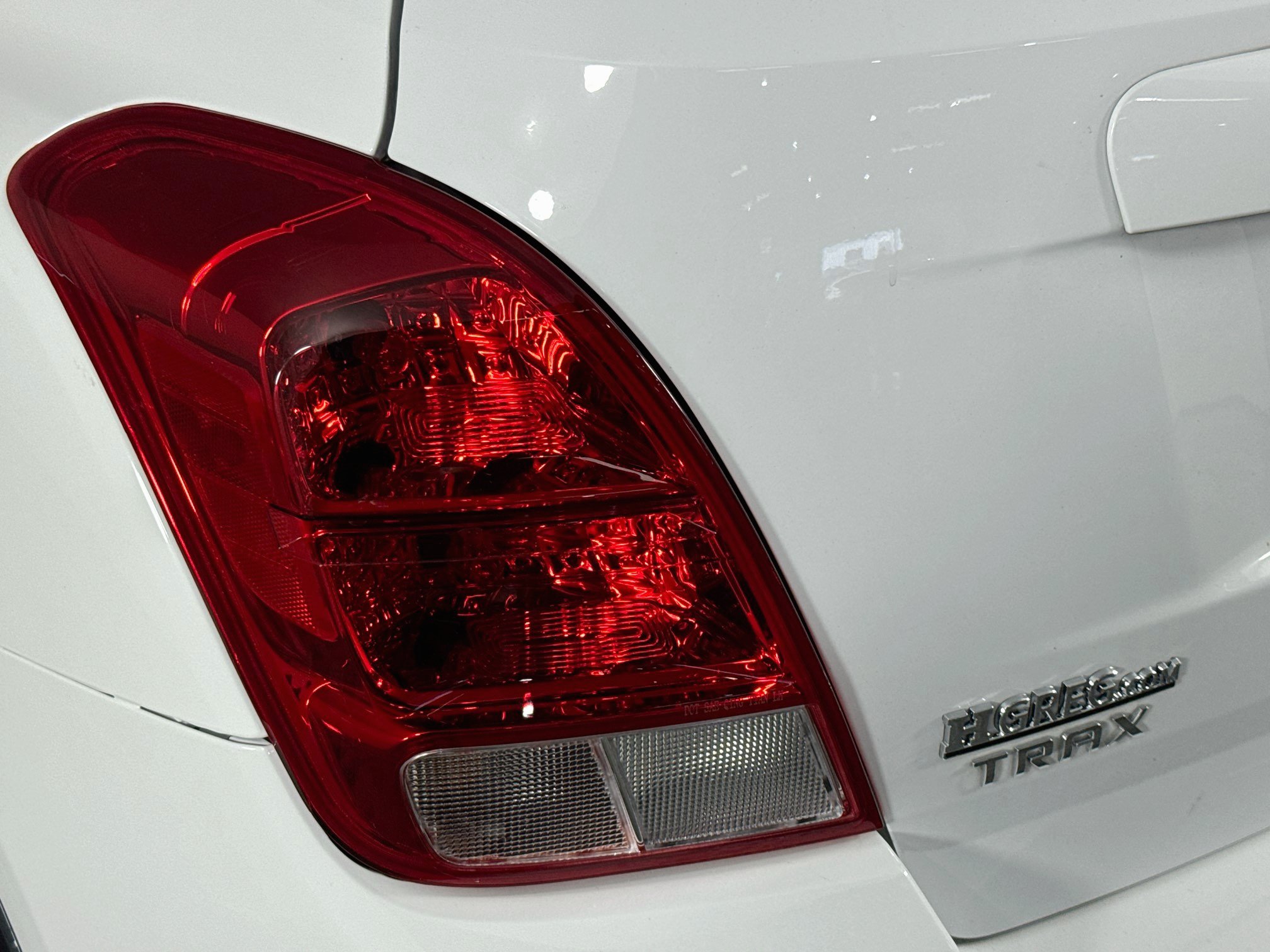 Used 2021 Chevrolet Trax LS w/ Tint and Cruise Package FWD image 33