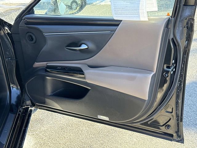 Used 2023 Lexus ES 350 w/ Accessory Package (Z1) image 8