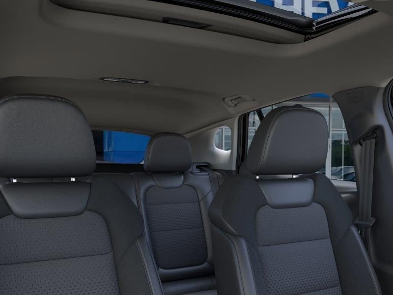 New 2026 Chevrolet Trax LT w/ Sunroof Package FWD image 24