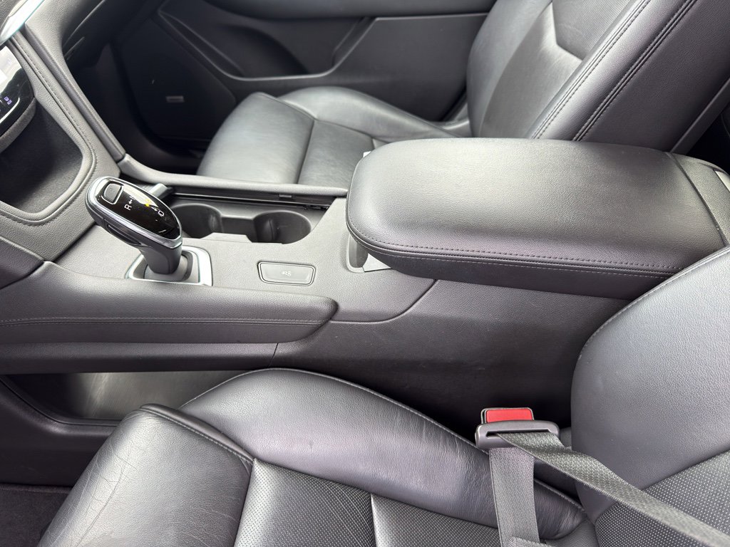 Used 2019 Cadillac XT5 Luxury w/ LPO, Radiant Package image 14