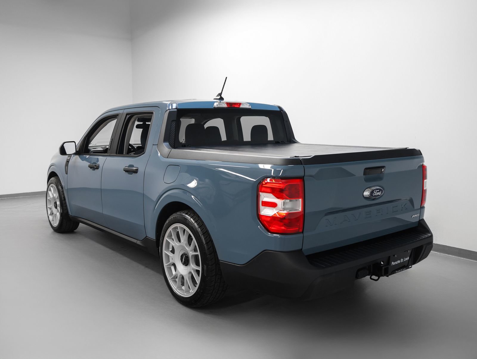 Used 2022 Ford Maverick XLT w/ Equipment Group 300A Standard image 3