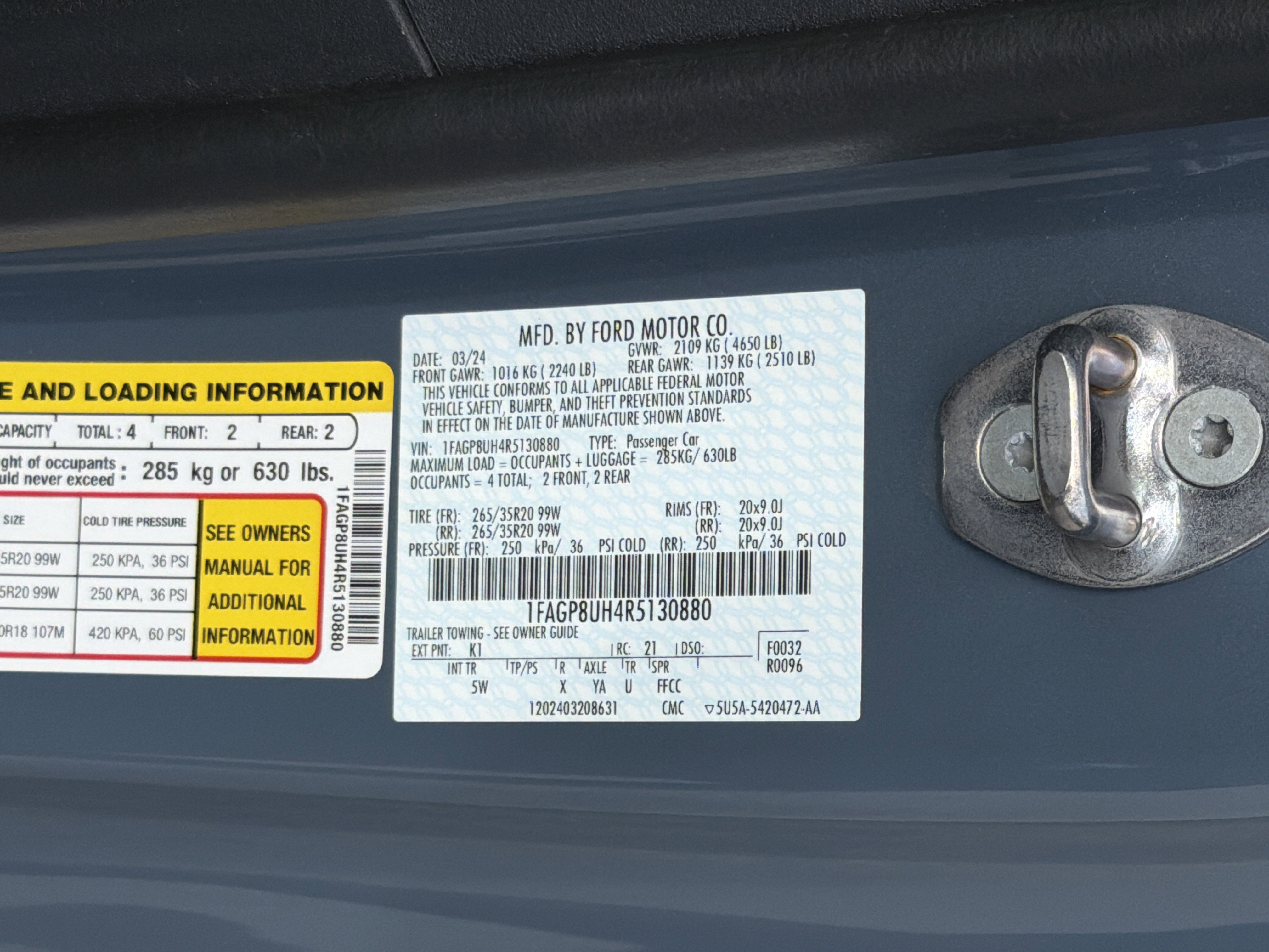 Used 2024 Ford Mustang Premium RWD image 32