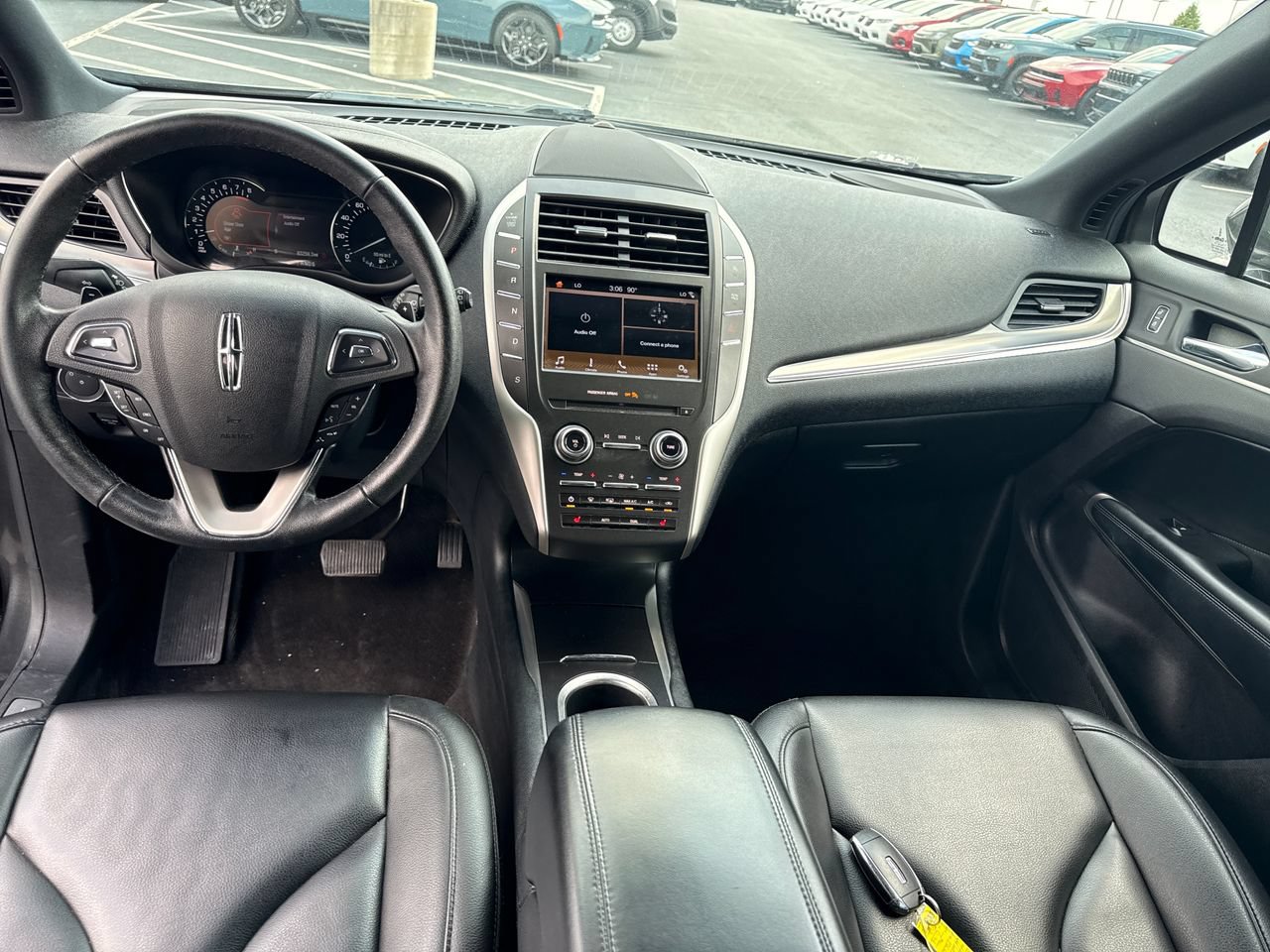 Used 2019 Lincoln MKC Premiere FWD image 13