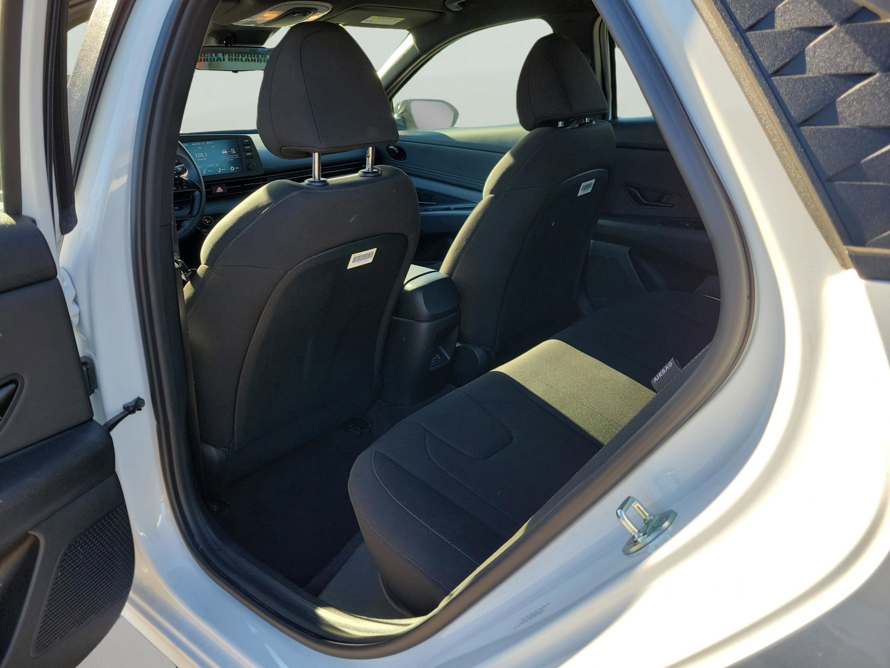 Certified 2025 Hyundai Elantra Sport image 8