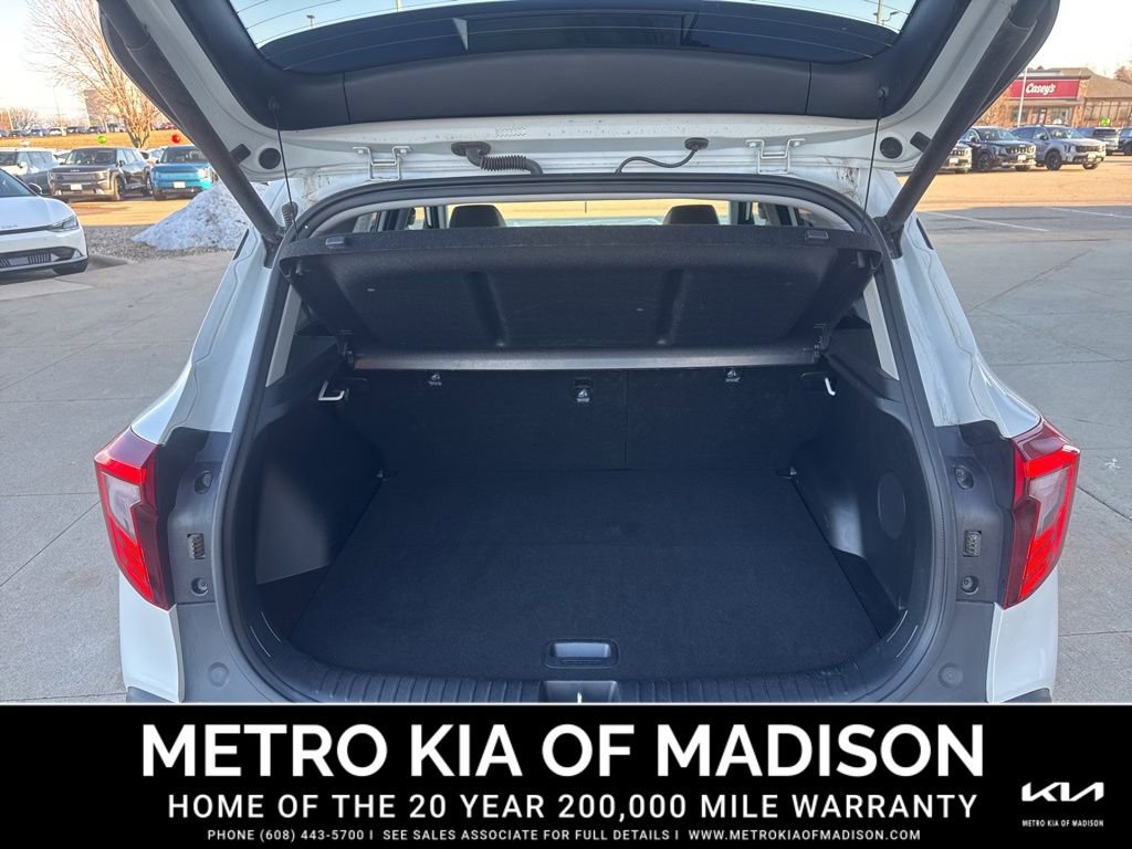 Used 2024 Kia Seltos SX w/ SX Sunroof Package image 28